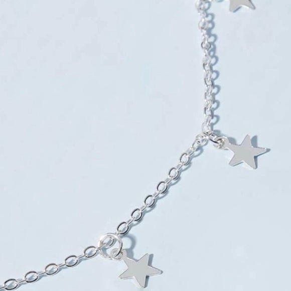 Silver Star Choker Necklace - Picture 2 of 3